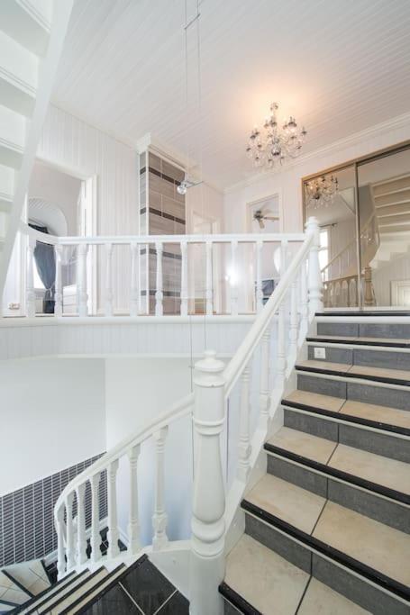 Enter Tromso - Exclusive 4 Bedroom Villa 외부 사진